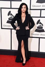 Lovato earned her first career grammy nomination for 2016 for best pop vocal album for confident. Grammys 2016 Red Carpet Grammy Dresses Nice Dresses Grammy Awards Red Carpet
