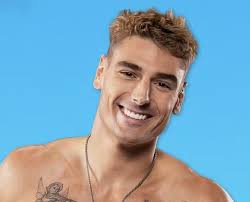 They're all Twix but not all Twix are the same 🤣