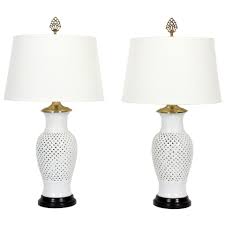 Pair Of Elegant Blanc De Chine White Vase Form Table Lamps Table Lamp White Vases Lamp