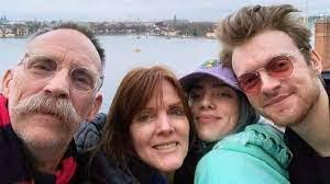 Billie Patrick's Instagram, Twitter & Facebook