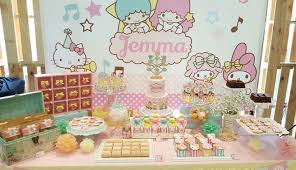 Maybe you would like to learn more about one of these? Ideas Preciosas De Mesas Con Chuches Para Comunion Y Cumpleanos