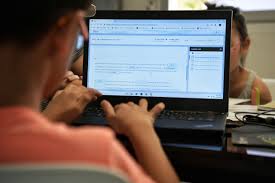 Singapore — all primary, secondary, junior college (jc) and millennia institute (mi) students including those from the special education schools will … read more on yahoo.com. Moe Lends 3 300 Devices To Students Who Need Them For Home Based Learning Amid Covid 19 Pandemic Politics News Top Stories The Straits Times