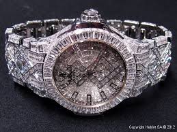 Swiss Watchmakers Hublot Make Most Expensive Watch In The World 5 Million Dollars But A Lot Of Bli Luxury Watches For Men Best Watches For Men Hublot Watches