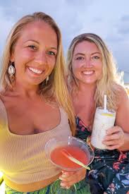An Overwater Bungalow Bestiemoon in the Maldives