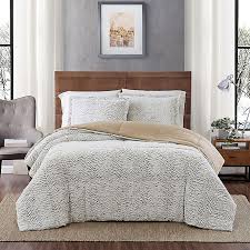 This chic comforter set comes with shams and decorative pillows. Carved Faux Fur 3 Piece Comforter Set Bed Bath Beyond