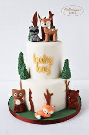 Torte Zur Babyparty Waldtiere Aus Fondant Woodland Fondanttorte Babyparty Torte Baby Geburtstag Kindertorte