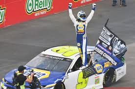 Who's racing for a championship? Chase Elliott Wins Season Finale At Phoenix To Clinch Nascar Championship Kickin The Tires