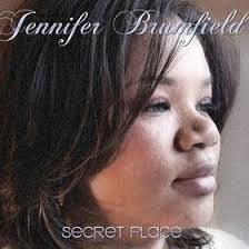 Jennifer Brumfield's Instagram, Twitter & Facebook