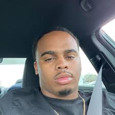 One of the greatest intentionally missed free throws ever! 🔥🔥🔥 Trae had  to explain it to Georges Niang afterwards. 😅