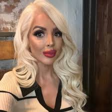 Nina Weaver's Instagram, Twitter & Facebook