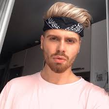 This versatile style is an essential look to have in your hair arsenal. Long Hair Bandana Hairstyles Men Novocom Top