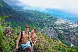 46 years old) 2021 body stats. Tom Daley And Dustin Lance Black Share Honeymoon Snaps On Instagram Celebninja Com