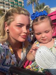 Trying to get a picture with nirvana = impossible 😅