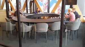 Meetingroom Circle Table With The Legs Of The Kei Table Gent