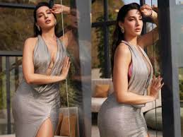 10 thirst trap pics of Nora Fatehi