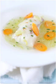 Dos De Cabillaud En Bouillon De Legumes Et Sauce Safranee Chefnini Recette Recette Poisson Recettes De Cuisine Dos De Cabillaud