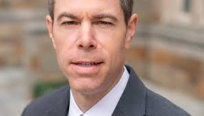 Consumer protection advocate asks Attorney General Bondi for meeting to  discuss auto insurance practices