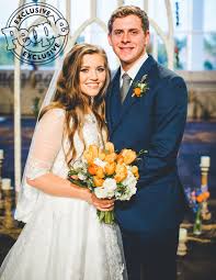 Between tlc's 19 kids & counting and counting on, fans of the duggar family have watched many of michelle and jim bob's 19 children enter into courtships, walk down the aisle, and start families of their own. Duggar Wedding Page