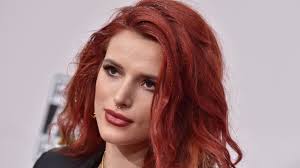 Also offering a range of services for men as well. Bella Thorne Dyed Her Hair Midnight Blue And It S Gorgeous Glamour