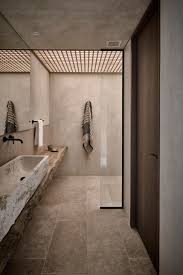 Loving This Warm Industrial Chic Bathroom Design Concrete Bathroom Inspiration Decor Bathroom Inspiration Modern Hotel Room Design