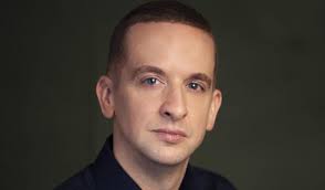 "J'ai lutté contre la mélancolie" : Samuel Dock, écrivain positif par  engagement