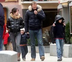 Details about the wedding are sketchy, but connelly's publicist, cari ross, confirms to people.com that she got married to paul bettany over the holidays in a small, private ceremony with just family. Jennifer Connelly Paul Bettany Stellan Bettany Kai Bettany Jennifer Connelly Photos Connelly Bettany Family In Italy Zimbio