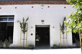 Tartine is an acclaimed bakery and cafe that was founded in 2002 in san francisco. Tartine Sycamore Howard Cdm