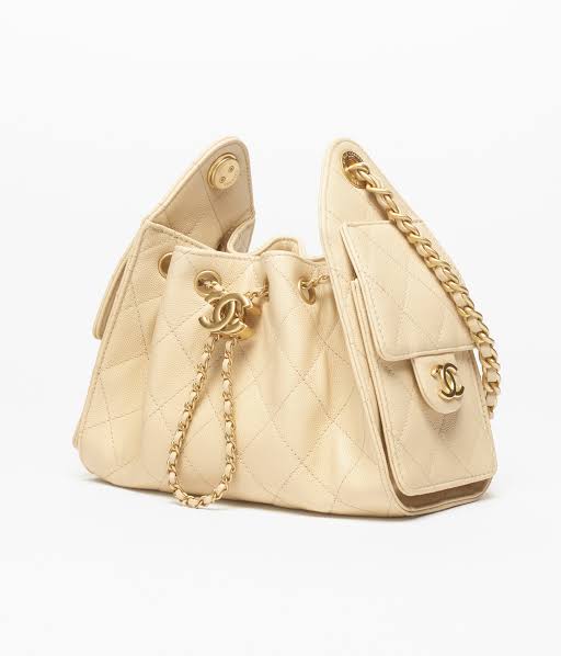 Chanel Small 25 bag, beige