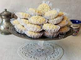 Maybe you would like to learn more about one of these? Salem Bonjour On Continue Dans Notre Lancee Et Je Vous Propose Des Ghribias Ou Ghribas De Chez Nous On En Trouve Be Ghribia Recette Ghribia Recette Gateau Sec
