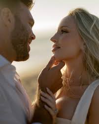 Alyssa + Brandon in Malibu 🌞