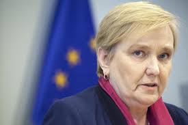 Róża thun w mediach społecznościowych przekazała, że zrezygnowała z członkostwa w platformie obywatelskiej. Roza Thun Mam Nadzieje Ze Polski Rzad Zrobi Krok W Tyl Wydarzenia W Interia Pl