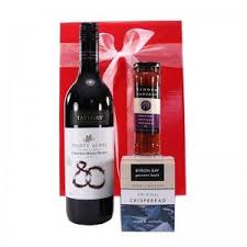 49 99 A Gift You Can Really Sink Your Teeth Into This Hamper Combines A Quality Red Wine From South Australia Gourmet Recipes Birthday Hampers Food Hampers