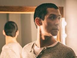 Δεν θα πιστεύετε τι έχει σπουδάσει ο σωτήρης κοντιζάς. O Swthrhs Kontizas Bafei Ayga Kai 8ymatai Otan H Mhtera Toy Ton Estelne Sth Laikh Eikones Thecaller