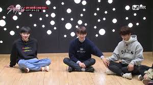 【got7】21对探索系列🐥💚 #8 jj project jb & jinyoung 在范&珍荣🌴🍑♾. Soompi On Twitter Watch Got7 S Jb And Jinyoung Visit Straykids To Show Support Https T Co Qapotwkf2z