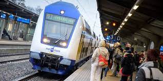 Maybe you would like to learn more about one of these? Metronom Streicht Zwei Verbindungen Zur Hauptverkehrszeit Landeszeitung De