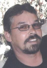 Lee Epperson's Instagram, Twitter & Facebook