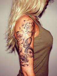 23 Halbe Hulse Tatowierungen Fur Frauen Rosen Tattoo Oberarm Frau Halbarm Tattoos Und Tattoo Oberarm Frau