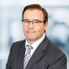 Eric Pope's Instagram, Twitter & Facebook