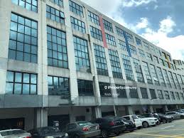 Kelana jaya lrt station, taman bahagia lrt station (taxi required) nearest police station: Petaling Jaya Corner Lot Shop 1 Bedroom For Sale In Petaling Jaya Selangor Iproperty Com My