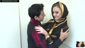 Indian Muslim wife fucked in the ass and pussy by stranger watch online