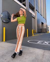 Emma Chamberlain Green Xo Bear Baby Tee Unif In 2020 Fashion Inspo Outfits Emma Chamberlain Fashion