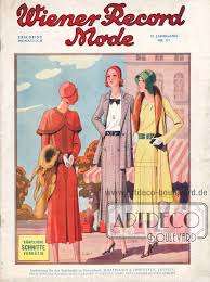Mit glockenbahnen erweiterter rock und jacke mit zipfeligen ärmelansätzen. Wiener Record Mode Heft Nr 117 August 1930 Artdeco Boulevard