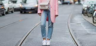 Boyfriend jeans — everybody's got 'em. Boyfriend Jeans Kombinieren