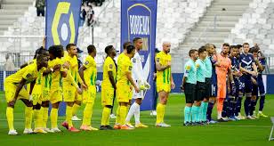 Bus from nantes to bordeaux: 4ty Qti6 Tetkm