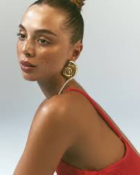 em_hedley styled by me ✨