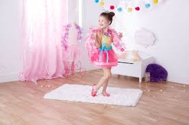 Jakks Pacific S Role Play Items Including The Fancy Boa Assortment Fancy Shoes And Fancy Nancy Dress Are The Perfe Fancy Nancy Tea Party Wine And Spirits