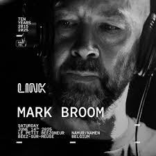 10 YEARS LINK @ Le Petit Beezgneur 🚀 We're beyond excited to welcome two  iconic figures of the techno scene — Mark Broom and Alexander Kowalski  (Live) — for an unforgettable day