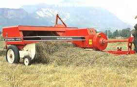 Rivierre casalis gra 2 075 ramasseuse presse. Presses Moyenne Densite