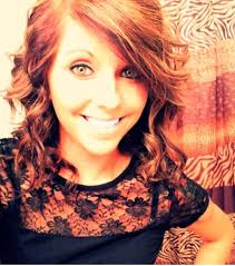 Lana Albert's Instagram, Twitter & Facebook