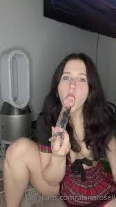 Top Alana Rose Sucking And Masturbating Her Pussy With Dildo -  ViralPornhub.com
